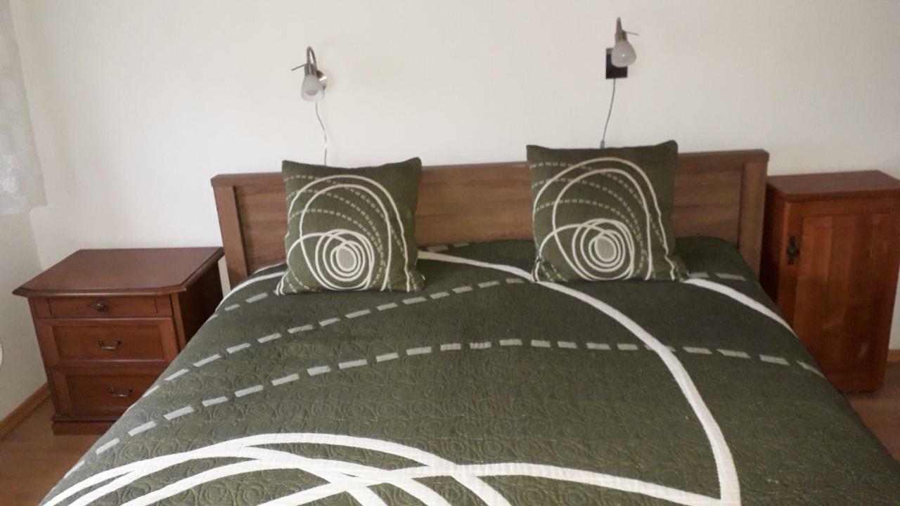 Annika Apartman Эгер Экстерьер фото